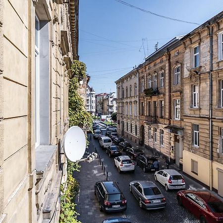 Inshiapartments On Popovycha Str Lemberg Exterior foto